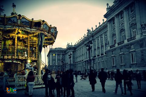 Tiovivo en el Palacio Real (Madrid)